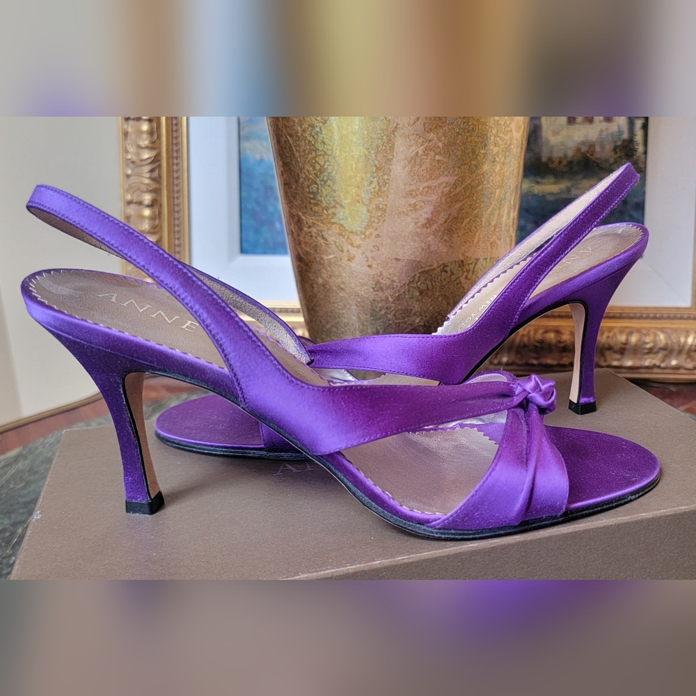 $230 NIB ANNE KLEIN PURPLE SATIN 3.5" HIGH HEEL NEVILLE SANDALS EVENING SHOES 9